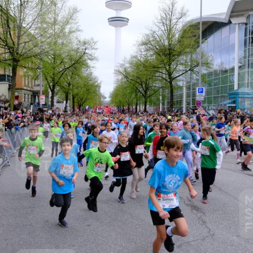 25.04.2026 - Das Zehntel Tim E. http://msf.ph/oto/9572337 25.04.2026 10:31:40 Ziel  meine-sportfotos.de