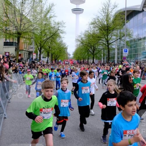 25.04.2026 - Das Zehntel Tim E. http://msf.ph/oto/9572341 25.04.2026 10:31:41 Ziel  meine-sportfotos.de