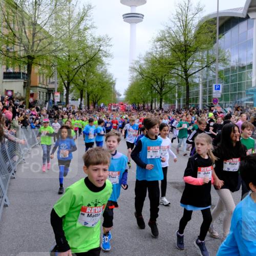 25.04.2026 - Das Zehntel Tim E. http://msf.ph/oto/9572342 25.04.2026 10:31:42 Ziel  meine-sportfotos.de