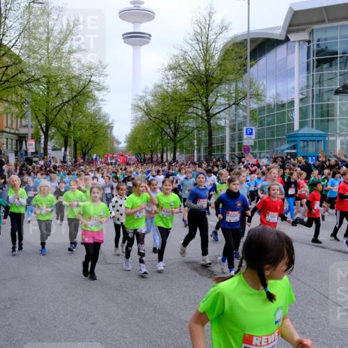 25.04.2026 - Das Zehntel Tim E. http://msf.ph/oto/9572362 25.04.2026 10:31:47 Ziel  meine-sportfotos.de