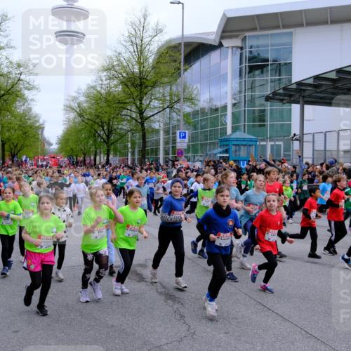 25.04.2026 - Das Zehntel Tim E. http://msf.ph/oto/9572368 25.04.2026 10:31:48 Ziel  meine-sportfotos.de
