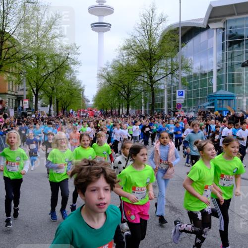 25.04.2026 - Das Zehntel Tim E. http://msf.ph/oto/9572374 25.04.2026 10:31:49 Ziel  meine-sportfotos.de