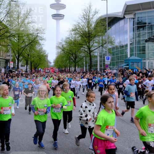 25.04.2026 - Das Zehntel Tim E. http://msf.ph/oto/9572377 25.04.2026 10:31:49 Ziel  meine-sportfotos.de