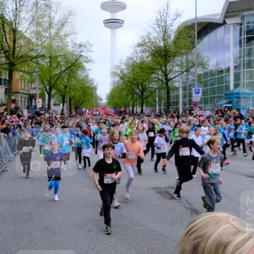 25.04.2026 - Das Zehntel Tim E. http://msf.ph/oto/9572383 25.04.2026 10:31:50 Ziel  meine-sportfotos.de