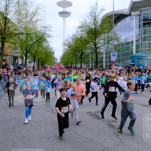 25.04.2026 - Das Zehntel Tim E. http://msf.ph/oto/9572384 25.04.2026 10:31:50 Ziel  meine-sportfotos.de
