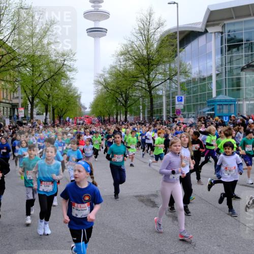 25.04.2026 - Das Zehntel Tim E. http://msf.ph/oto/9572393 25.04.2026 10:31:52 Ziel  meine-sportfotos.de