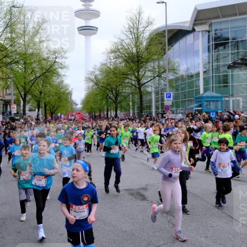 25.04.2026 - Das Zehntel Tim E. http://msf.ph/oto/9572394 25.04.2026 10:31:52 Ziel  meine-sportfotos.de