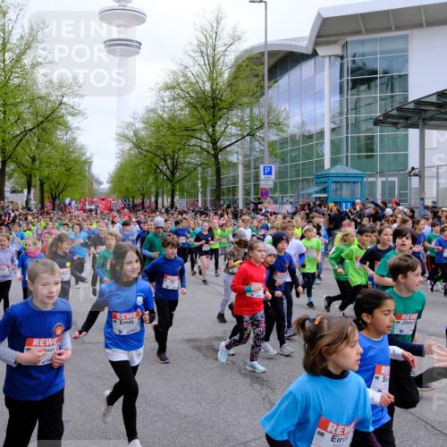 25.04.2026 - Das Zehntel Tim E. http://msf.ph/oto/9572411 25.04.2026 10:31:55 Ziel  meine-sportfotos.de
