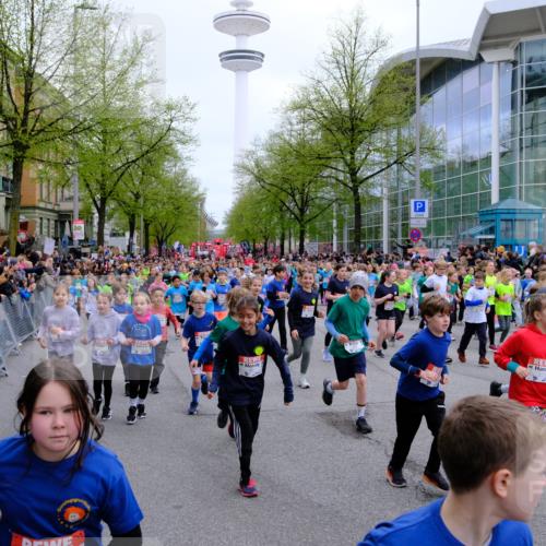 25.04.2026 - Das Zehntel Tim E. http://msf.ph/oto/9572416 25.04.2026 10:31:56 Ziel  meine-sportfotos.de