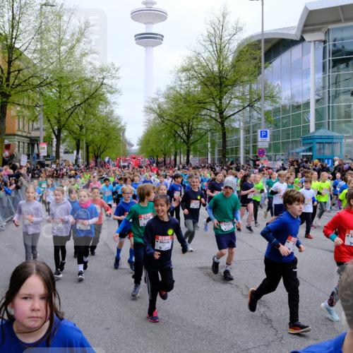 25.04.2026 - Das Zehntel Tim E. http://msf.ph/oto/9572417 25.04.2026 10:31:56 Ziel  meine-sportfotos.de