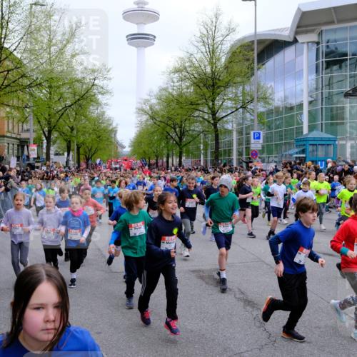 25.04.2026 - Das Zehntel Tim E. http://msf.ph/oto/9572418 25.04.2026 10:31:56 Ziel  meine-sportfotos.de