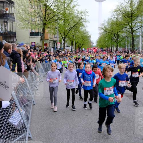 25.04.2026 - Das Zehntel Tim E. http://msf.ph/oto/9572420 25.04.2026 10:31:57 Ziel  meine-sportfotos.de