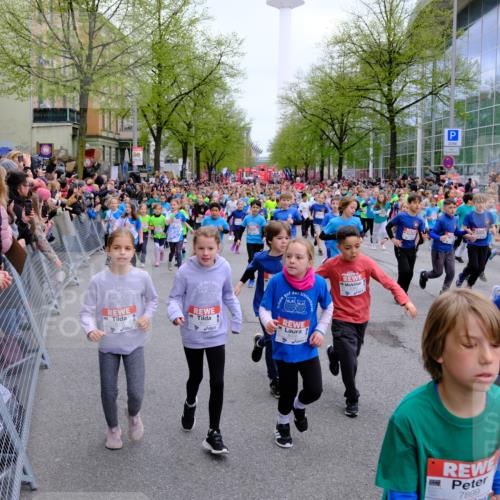25.04.2026 - Das Zehntel Tim E. http://msf.ph/oto/9572426 25.04.2026 10:31:58 Ziel  meine-sportfotos.de