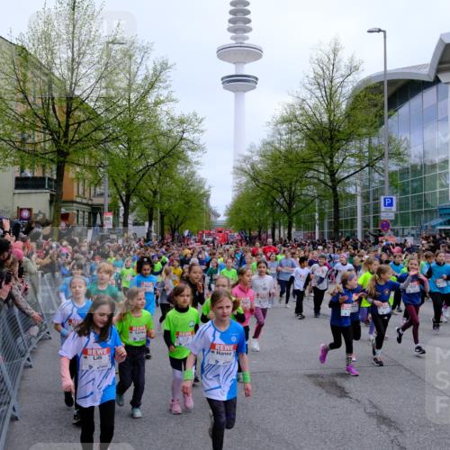 25.04.2026 - Das Zehntel Tim E. http://msf.ph/oto/9572443 25.04.2026 10:32:01 Ziel  meine-sportfotos.de
