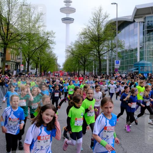 25.04.2026 - Das Zehntel Tim E. http://msf.ph/oto/9572451 25.04.2026 10:32:01 Ziel  meine-sportfotos.de