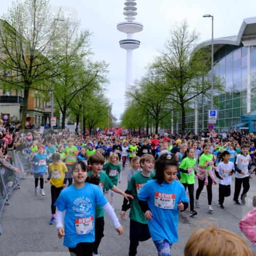 25.04.2026 - Das Zehntel Tim E. http://msf.ph/oto/9572459 25.04.2026 10:32:03 Ziel  meine-sportfotos.de