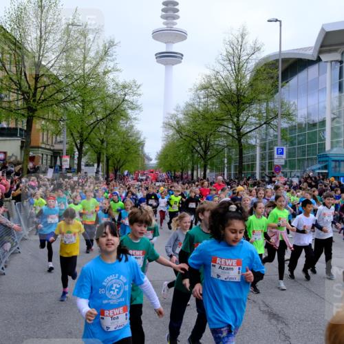 25.04.2026 - Das Zehntel Tim E. http://msf.ph/oto/9572460 25.04.2026 10:32:03 Ziel  meine-sportfotos.de