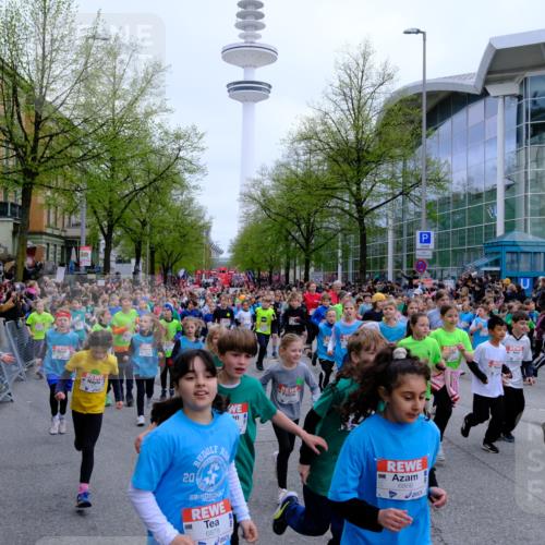 25.04.2026 - Das Zehntel Tim E. http://msf.ph/oto/9572462 25.04.2026 10:32:03 Ziel  meine-sportfotos.de