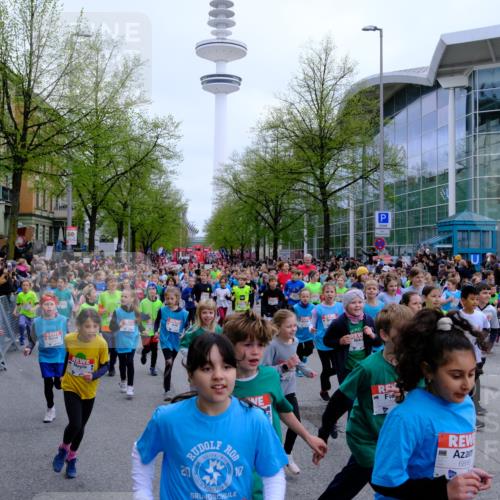 25.04.2026 - Das Zehntel Tim E. http://msf.ph/oto/9572464 25.04.2026 10:32:03 Ziel  meine-sportfotos.de