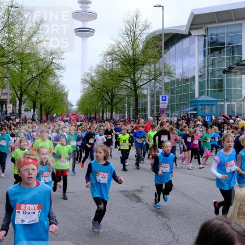 25.04.2026 - Das Zehntel Tim E. http://msf.ph/oto/9572473 25.04.2026 10:32:05 Ziel  meine-sportfotos.de