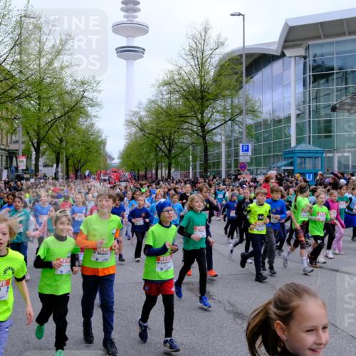 25.04.2026 - Das Zehntel Tim E. http://msf.ph/oto/9572482 25.04.2026 10:32:06 Ziel  meine-sportfotos.de