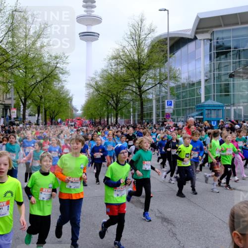 25.04.2026 - Das Zehntel Tim E. http://msf.ph/oto/9572483 25.04.2026 10:32:06 Ziel  meine-sportfotos.de