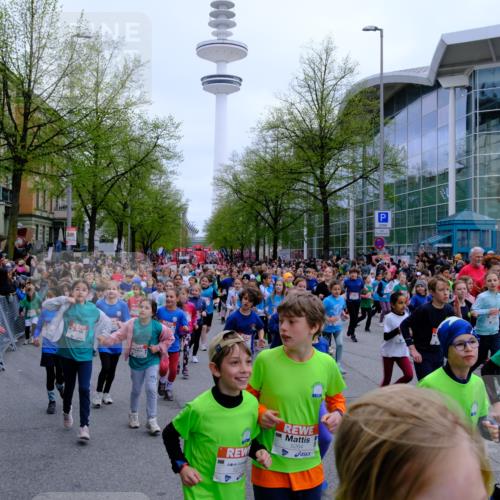 25.04.2026 - Das Zehntel Tim E. http://msf.ph/oto/9572486 25.04.2026 10:32:07 Ziel  meine-sportfotos.de