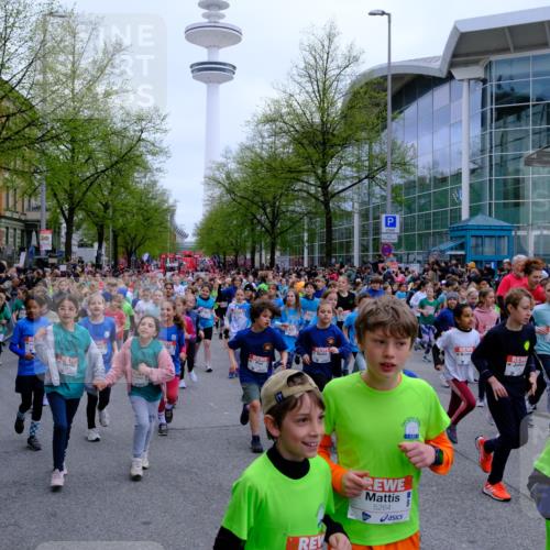 25.04.2026 - Das Zehntel Tim E. http://msf.ph/oto/9572489 25.04.2026 10:32:07 Ziel  meine-sportfotos.de