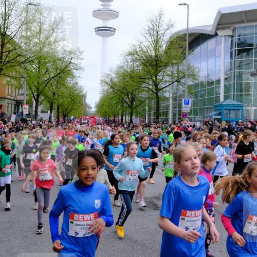 25.04.2026 - Das Zehntel Tim E. http://msf.ph/oto/9572500 25.04.2026 10:32:09 Ziel  meine-sportfotos.de