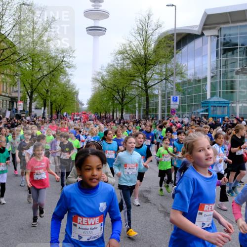 25.04.2026 - Das Zehntel Tim E. http://msf.ph/oto/9572501 25.04.2026 10:32:09 Ziel  meine-sportfotos.de