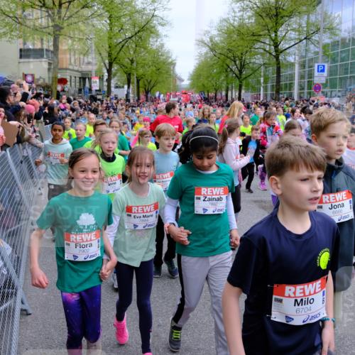 25.04.2026 - Das Zehntel Tim E. http://msf.ph/oto/9572522 25.04.2026 10:32:14 Ziel  meine-sportfotos.de