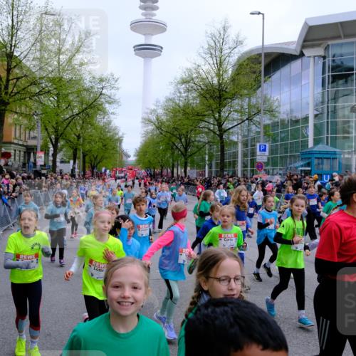 25.04.2026 - Das Zehntel Tim E. http://msf.ph/oto/9572529 25.04.2026 10:32:16 Ziel  meine-sportfotos.de
