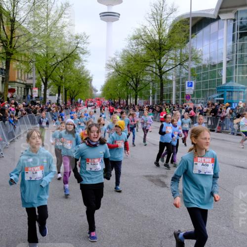 25.04.2026 - Das Zehntel Tim E. http://msf.ph/oto/9572535 25.04.2026 10:32:19 Ziel  meine-sportfotos.de
