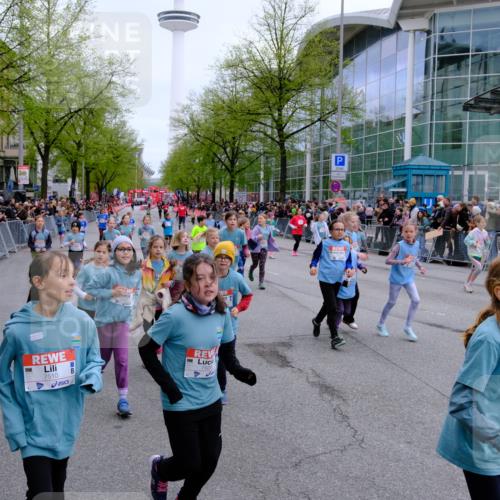 25.04.2026 - Das Zehntel Tim E. http://msf.ph/oto/9572539 25.04.2026 10:32:19 Ziel  meine-sportfotos.de