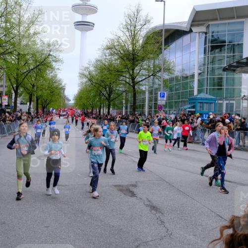25.04.2026 - Das Zehntel Tim E. http://msf.ph/oto/9572551 25.04.2026 10:32:21 Ziel  meine-sportfotos.de