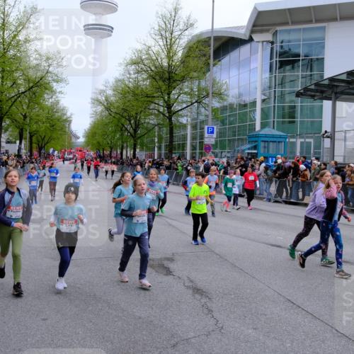 25.04.2026 - Das Zehntel Tim E. http://msf.ph/oto/9572554 25.04.2026 10:32:22 Ziel  meine-sportfotos.de