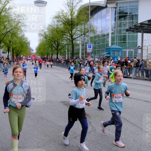 25.04.2026 - Das Zehntel Tim E. http://msf.ph/oto/9572559 25.04.2026 10:32:23 Ziel  meine-sportfotos.de