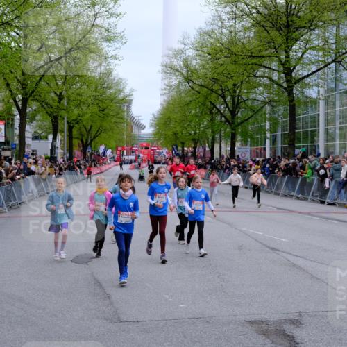 25.04.2026 - Das Zehntel Tim E. http://msf.ph/oto/9572561 25.04.2026 10:32:25 Ziel  meine-sportfotos.de