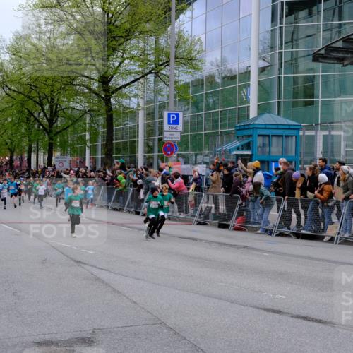 25.04.2026 - Das Zehntel Tim E. http://msf.ph/oto/9572583 25.04.2026 10:33:08 Ziel  meine-sportfotos.de