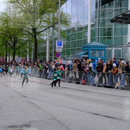 25.04.2026 - Das Zehntel Tim E. http://msf.ph/oto/9572584 25.04.2026 10:33:08 Ziel  meine-sportfotos.de