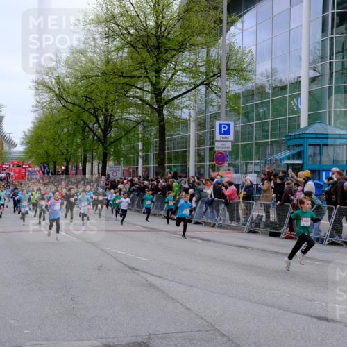 25.04.2026 - Das Zehntel Tim E. http://msf.ph/oto/9572592 25.04.2026 10:33:10 Ziel  meine-sportfotos.de
