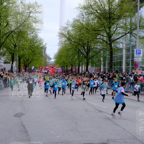 25.04.2026 - Das Zehntel Tim E. http://msf.ph/oto/9572602 25.04.2026 10:33:12 Ziel  meine-sportfotos.de