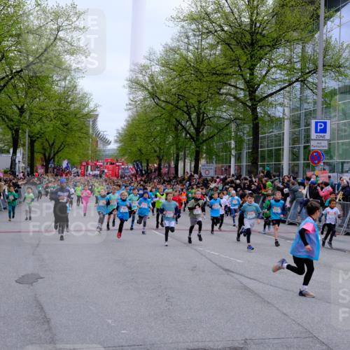 25.04.2026 - Das Zehntel Tim E. http://msf.ph/oto/9572604 25.04.2026 10:33:12 Ziel  meine-sportfotos.de