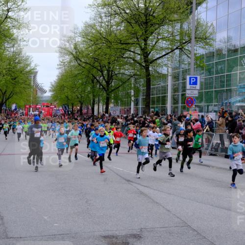 25.04.2026 - Das Zehntel Tim E. http://msf.ph/oto/9572610 25.04.2026 10:33:14 Ziel  meine-sportfotos.de