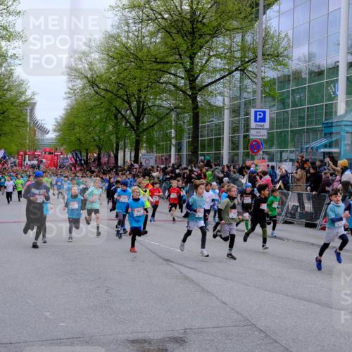 25.04.2026 - Das Zehntel Tim E. http://msf.ph/oto/9572611 25.04.2026 10:33:14 Ziel  meine-sportfotos.de