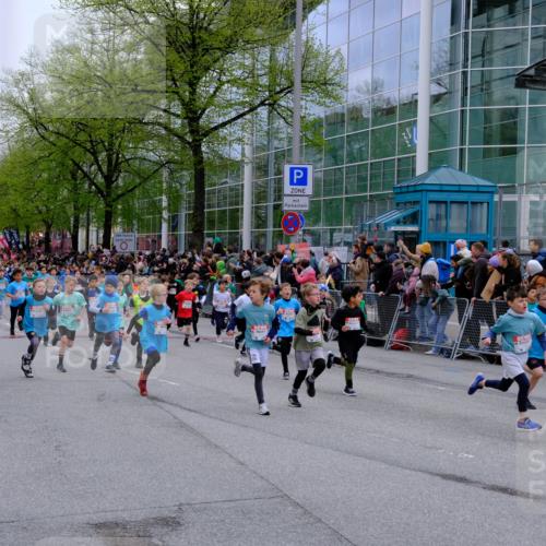25.04.2026 - Das Zehntel Tim E. http://msf.ph/oto/9572615 25.04.2026 10:33:14 Ziel  meine-sportfotos.de