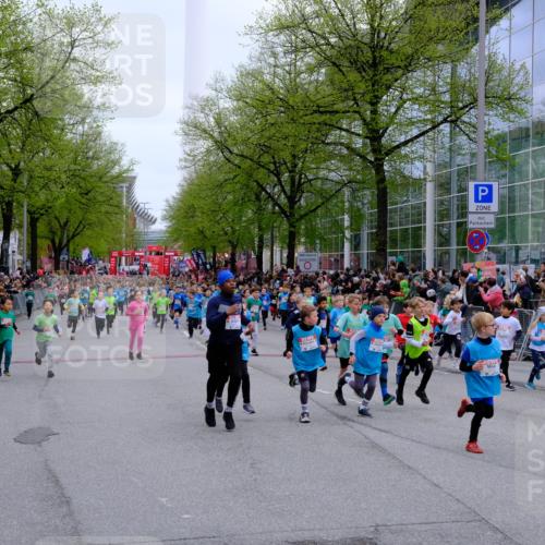 25.04.2026 - Das Zehntel Tim E. http://msf.ph/oto/9572618 25.04.2026 10:33:15 Ziel  meine-sportfotos.de