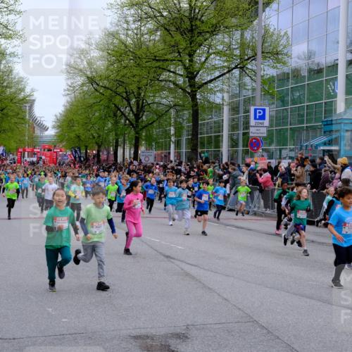 25.04.2026 - Das Zehntel Tim E. http://msf.ph/oto/9572636 25.04.2026 10:33:18 Ziel  meine-sportfotos.de