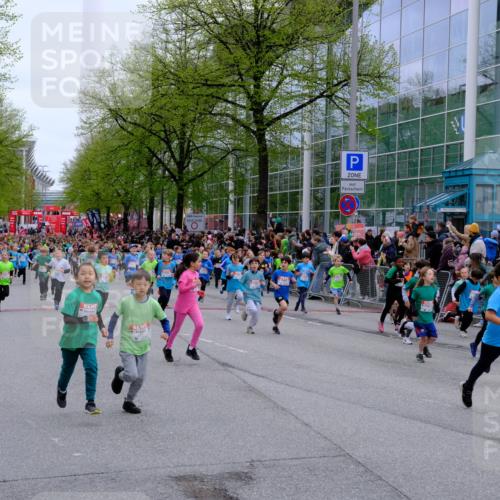 25.04.2026 - Das Zehntel Tim E. http://msf.ph/oto/9572637 25.04.2026 10:33:18 Ziel  meine-sportfotos.de