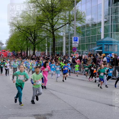 25.04.2026 - Das Zehntel Tim E. http://msf.ph/oto/9572640 25.04.2026 10:33:18 Ziel  meine-sportfotos.de